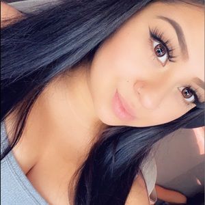 Meet your Posher, Flor